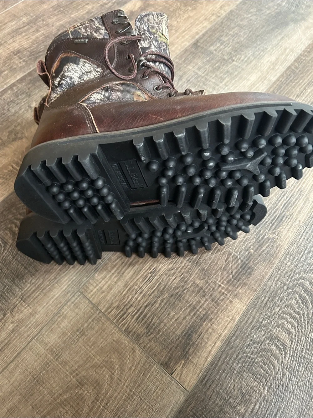 L.L. Bean Men's Brown Leather Boots with Camouflage Collar